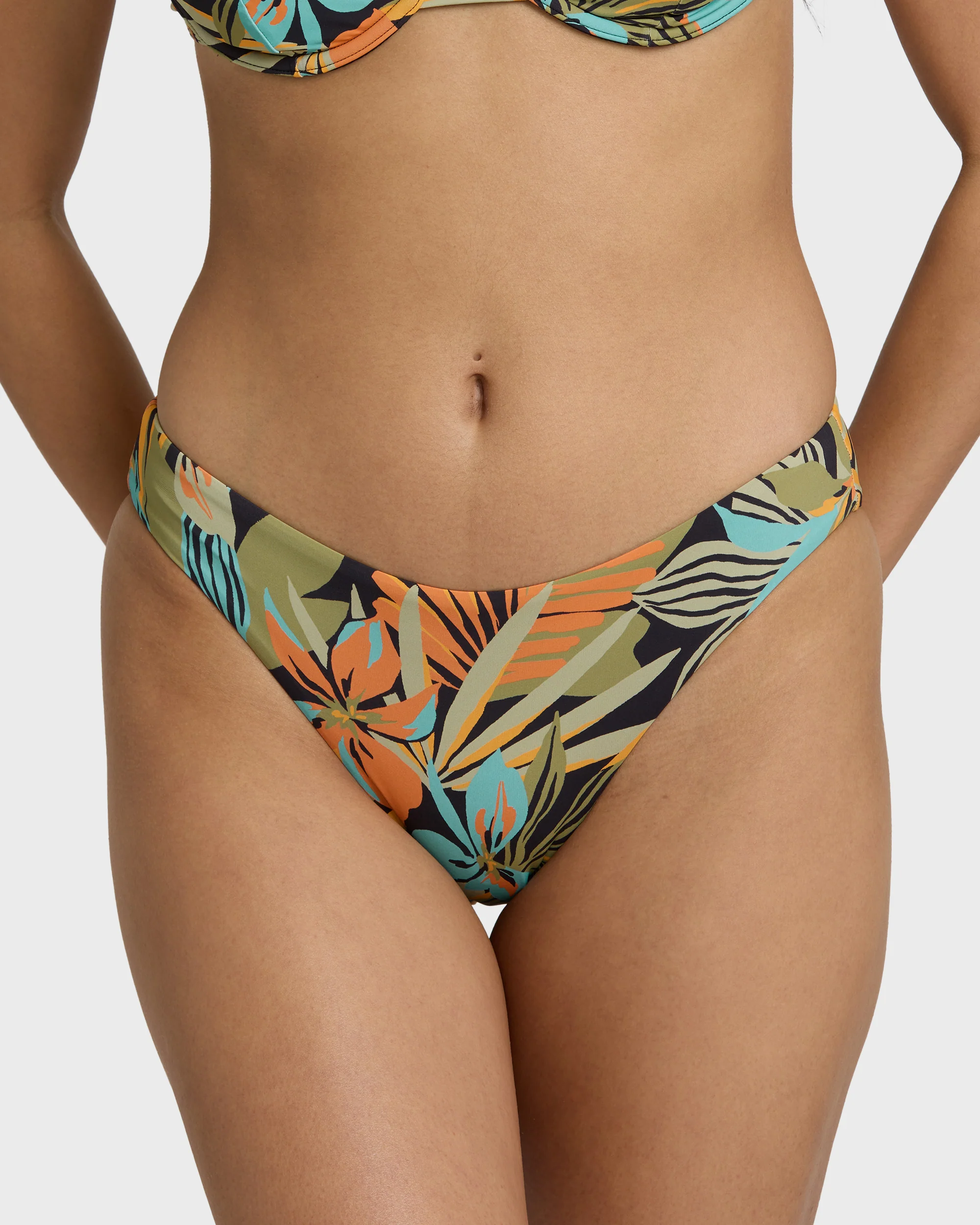 Des Tropiques Lowrider Full Bikini Bottom - Black Multi - Image 5