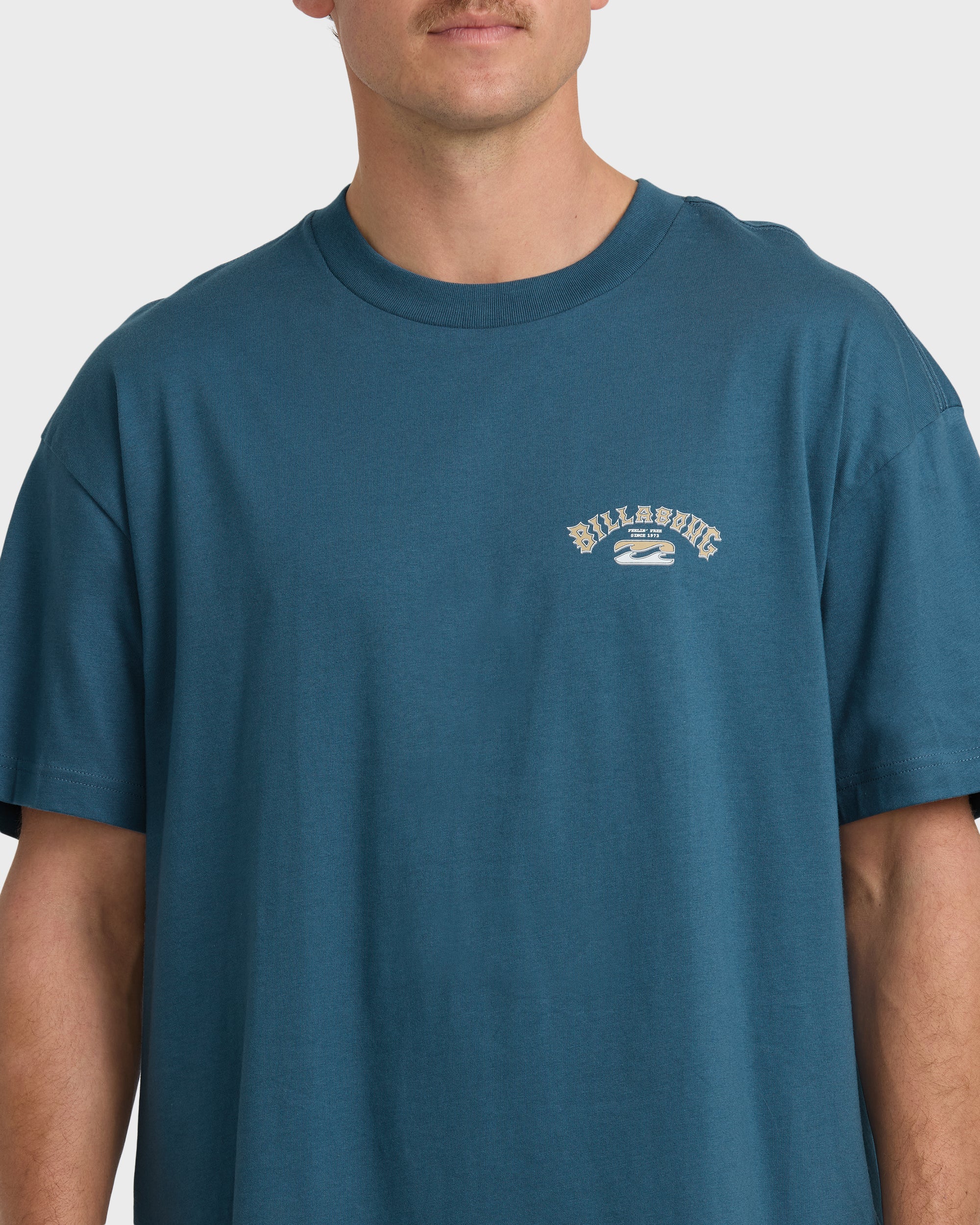 Mens Heritage Arch OG T-Shirt - Image 4
