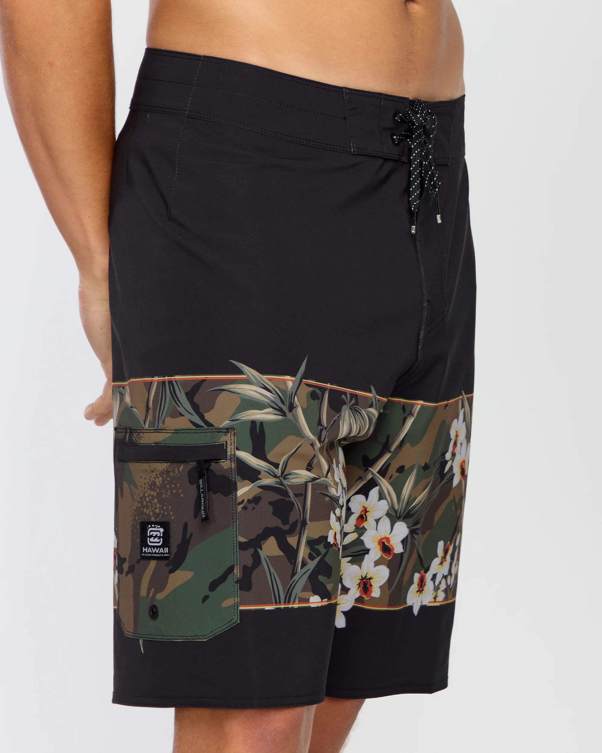 Lowers Pro Hi 17.5" Boardshorts - Black - Image 4