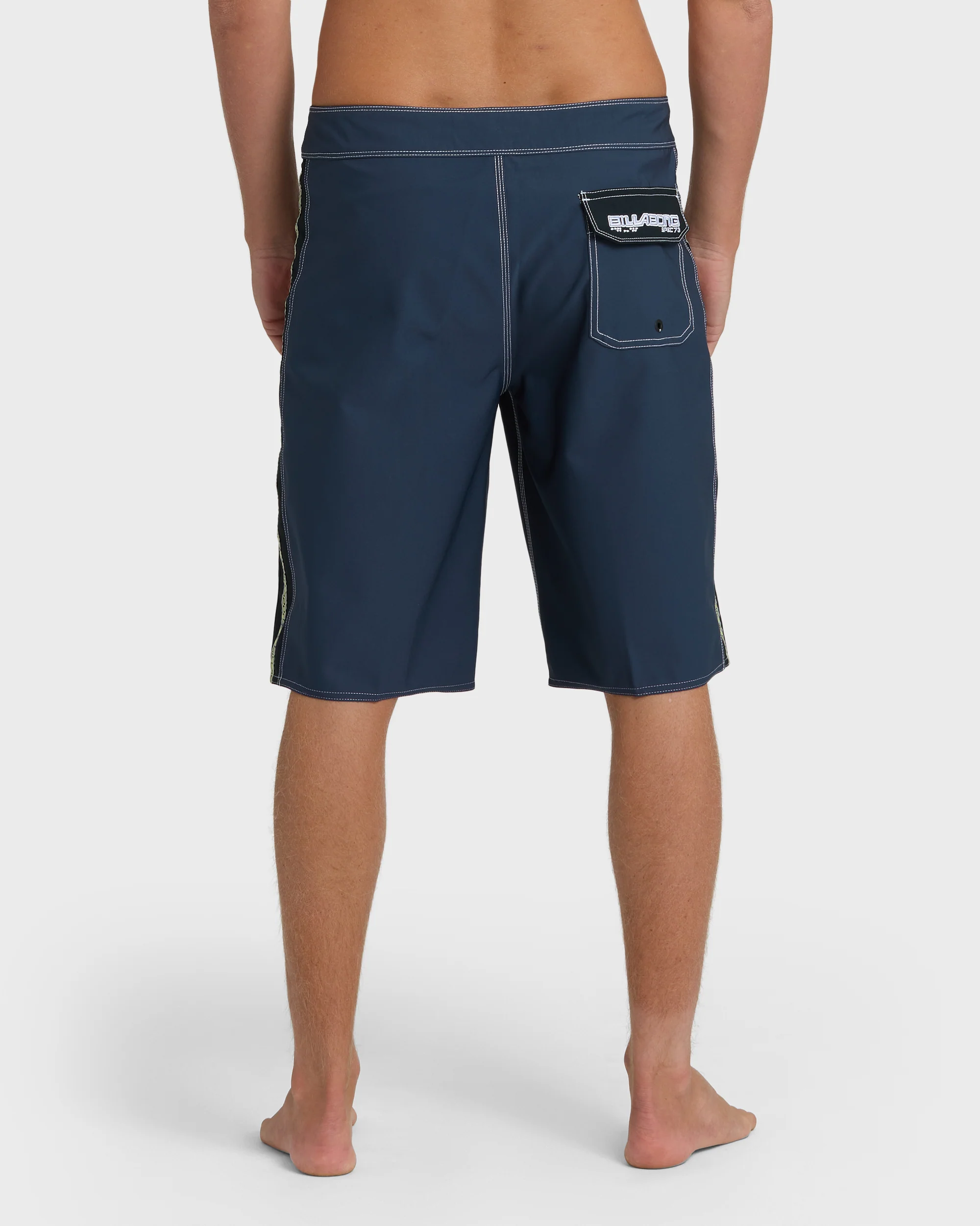 Mens Spec 73 Pro 22" Boardshorts - Image 2